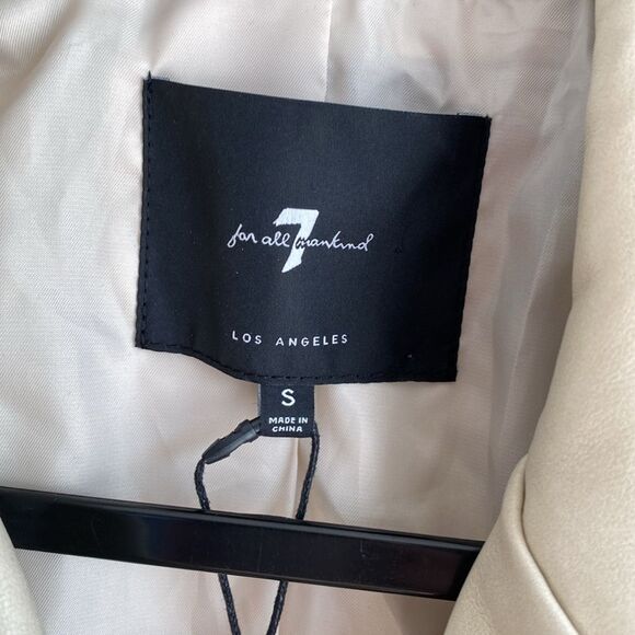 7 For All Mankind Creme Faux Leather Collared Buttoned Lined Jacket Small NWT - Picture 3 of 6
